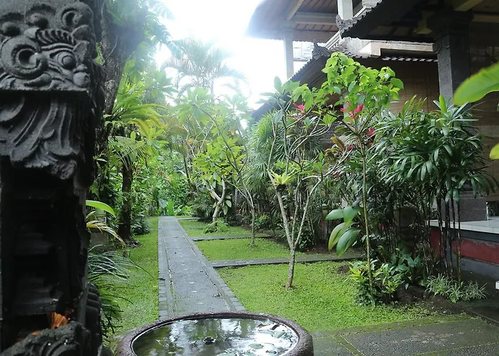 ゲストハウス Karang Mesari ウブド