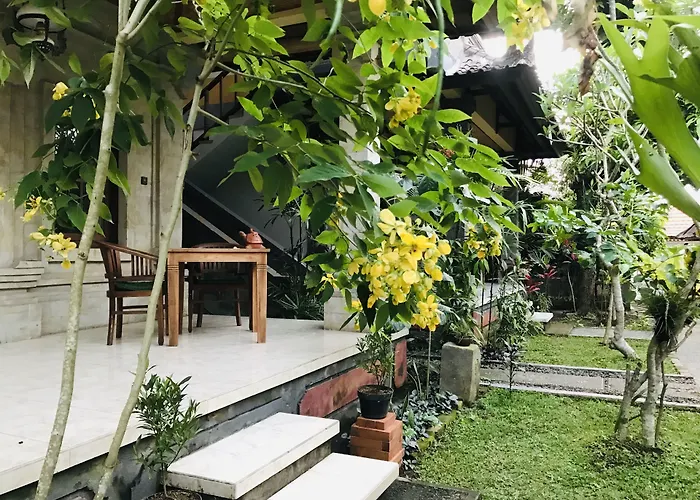 Karang Mesari ウブド