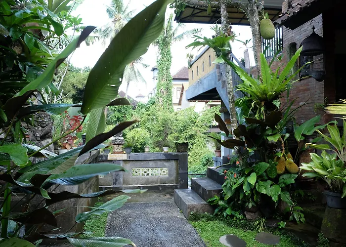 Karang Mesari * ウブド